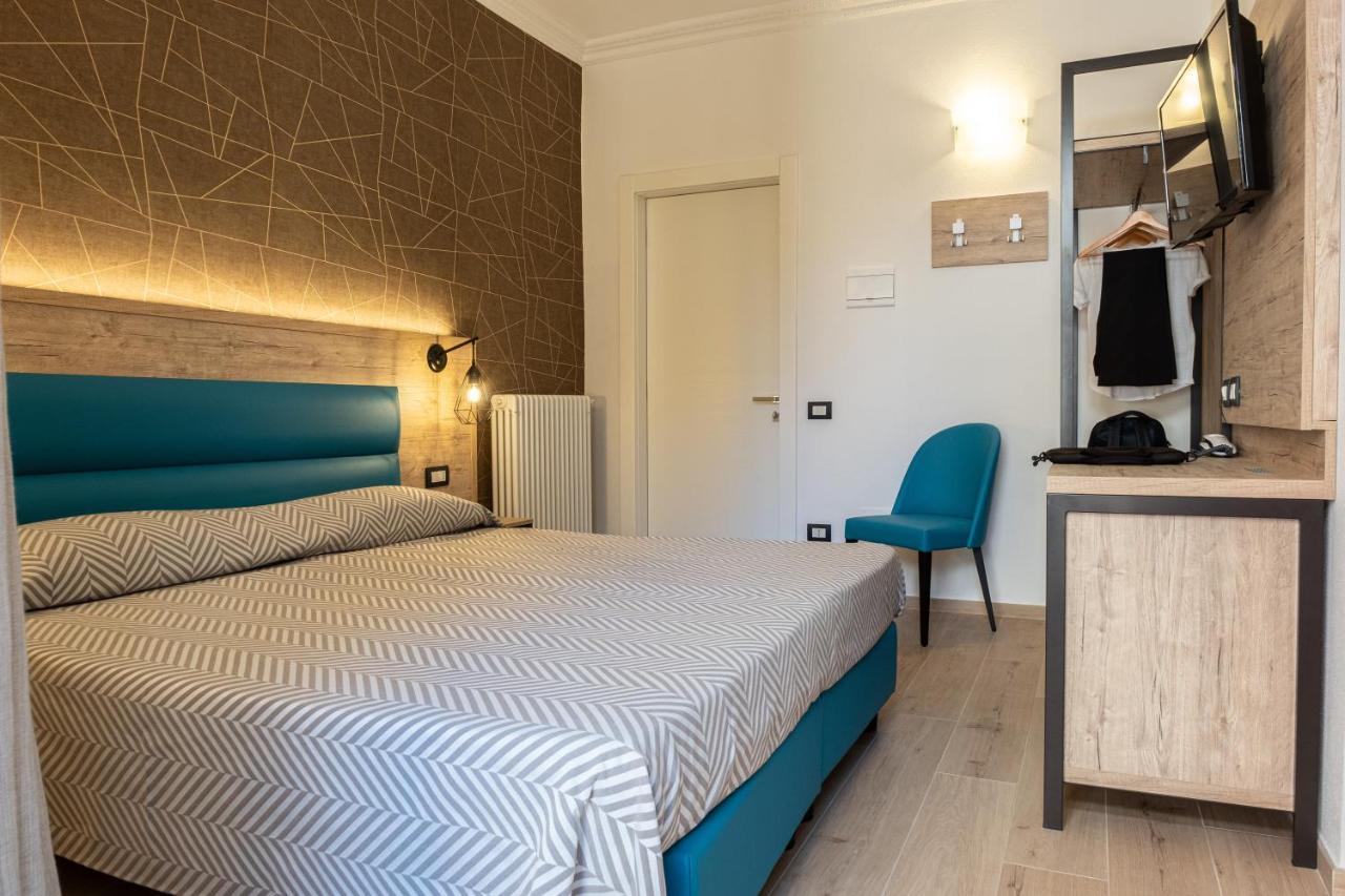 Cuneo Hotel Екстериор снимка