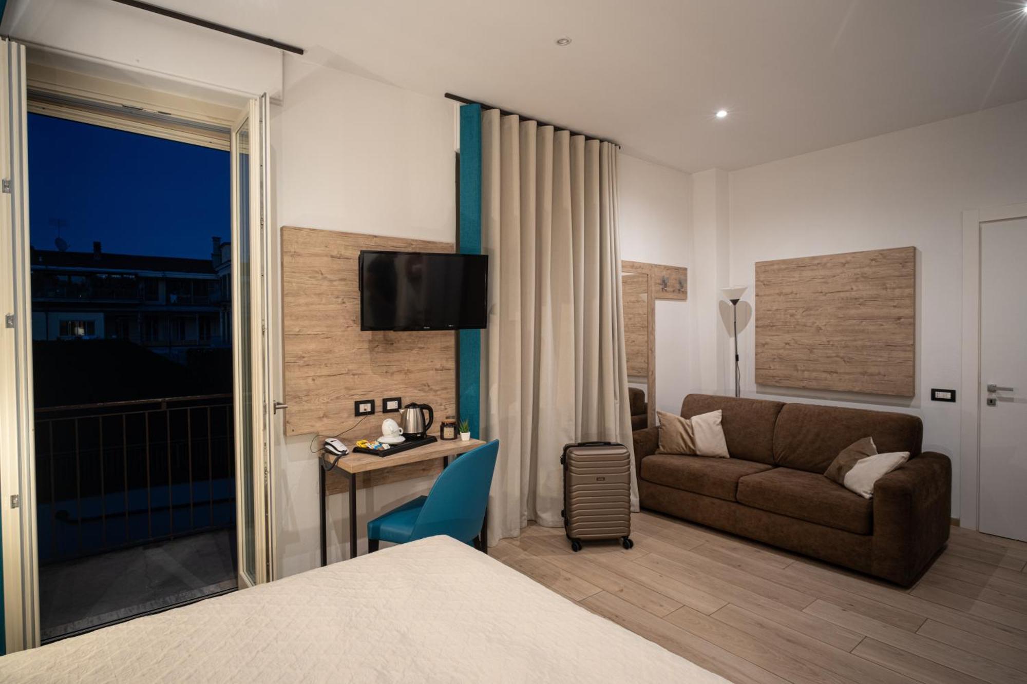 Cuneo Hotel Екстериор снимка